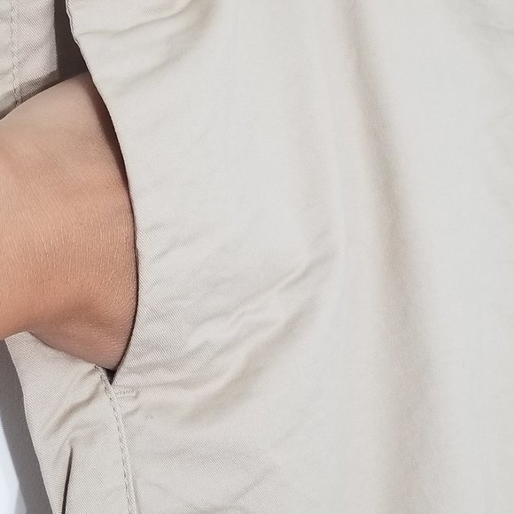 Old Navy NEW Khaki Tan Classic Everyday Cotton Blend Pockets Shorts Plus Size 20 - Picture 5 of 9